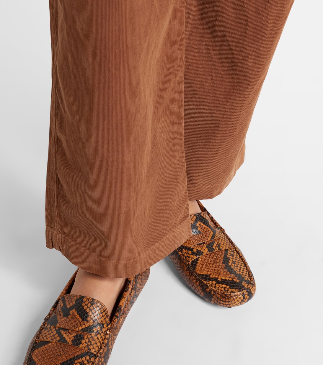 Pantalon droit Gail à taille haute en coton | Velvet