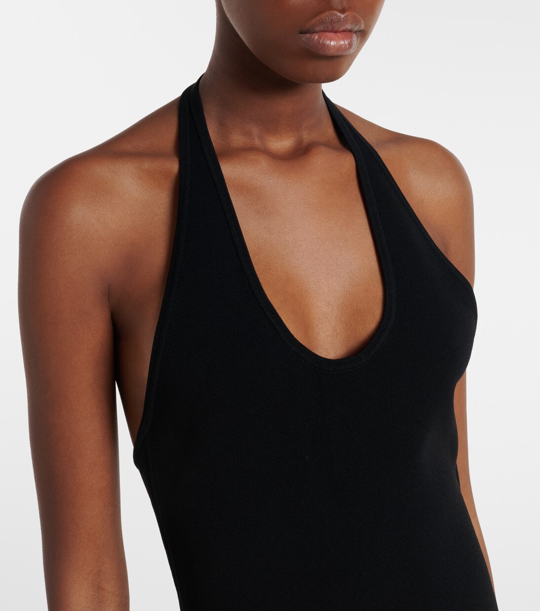 Vestido midi con cuello halter | Toteme