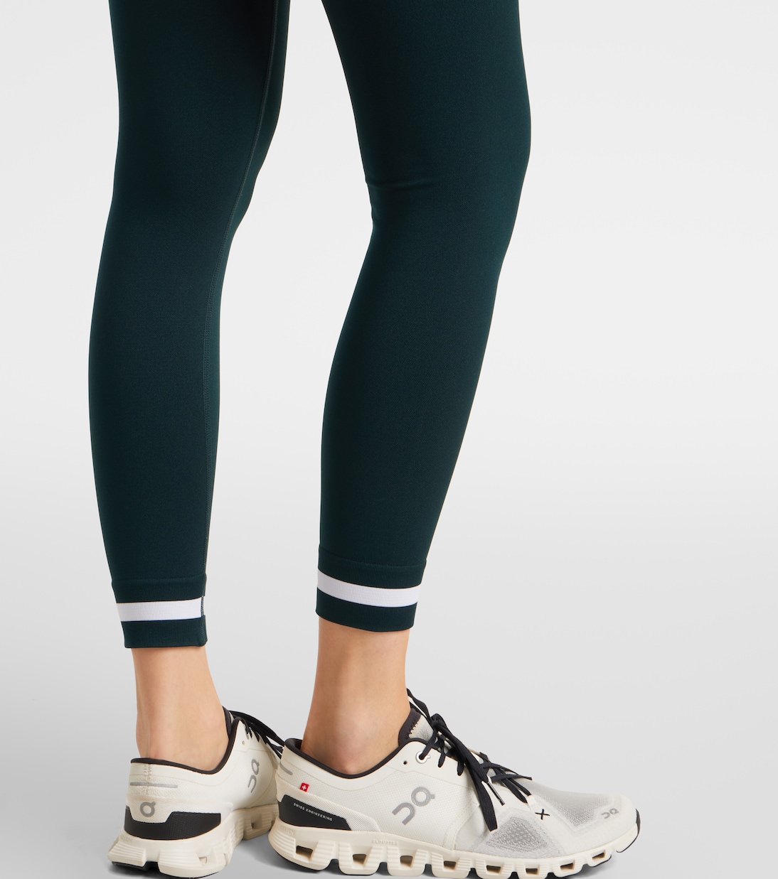 Mid-rise leggings | The Upside
