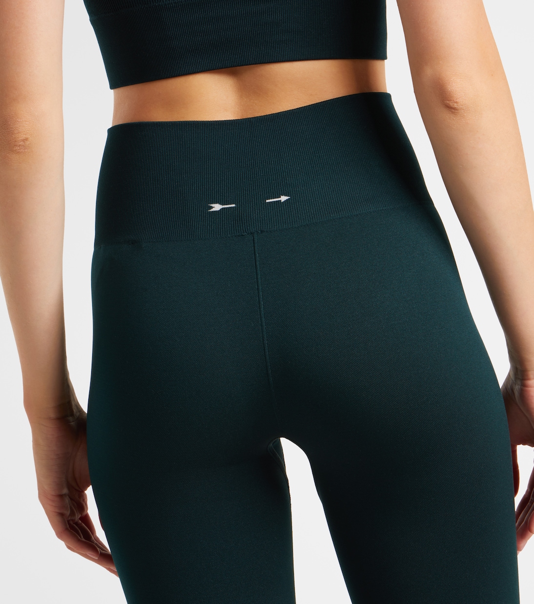 Mid-rise leggings | The Upside