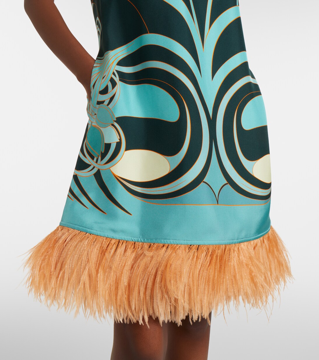 Vestido corto Swing de seda floral con plumas | La DoubleJ