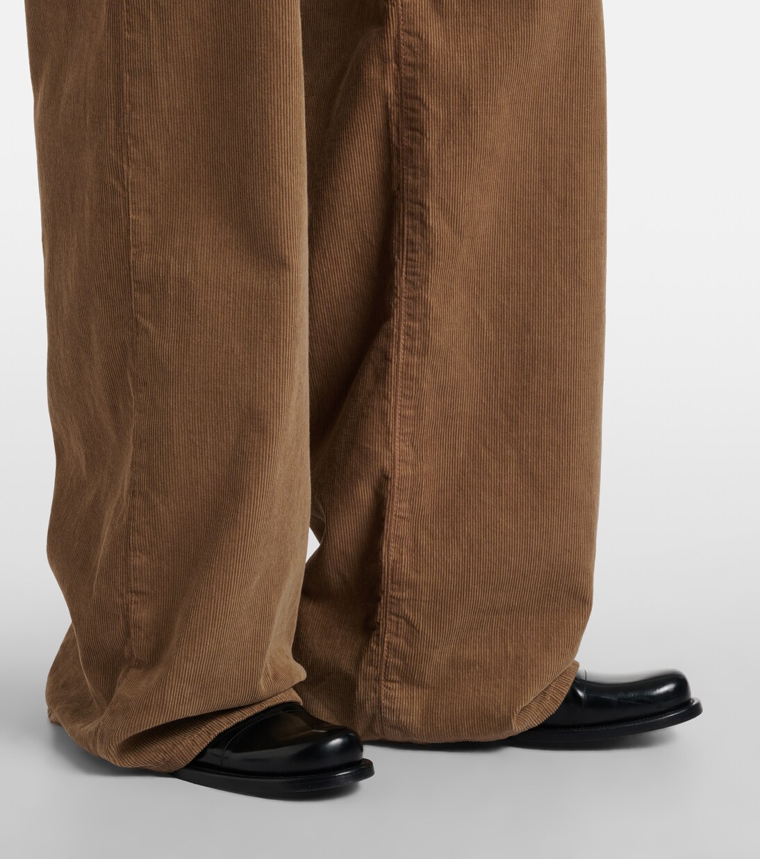 Weite Low-Rise-Hose Eglitta aus Cord | The Row