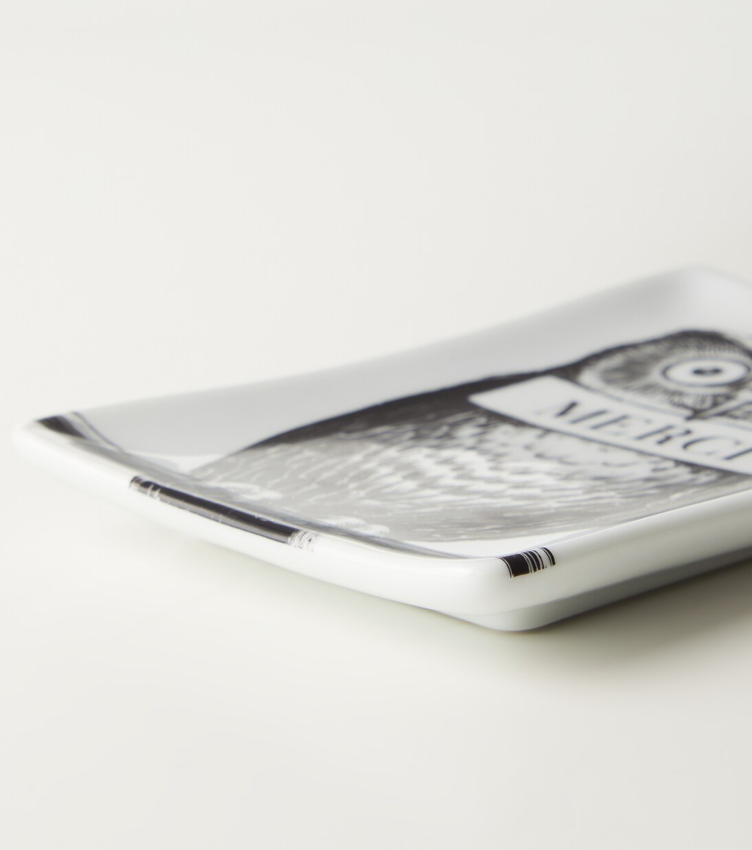 Civetta Merci ceramic ashtray | Fornasetti