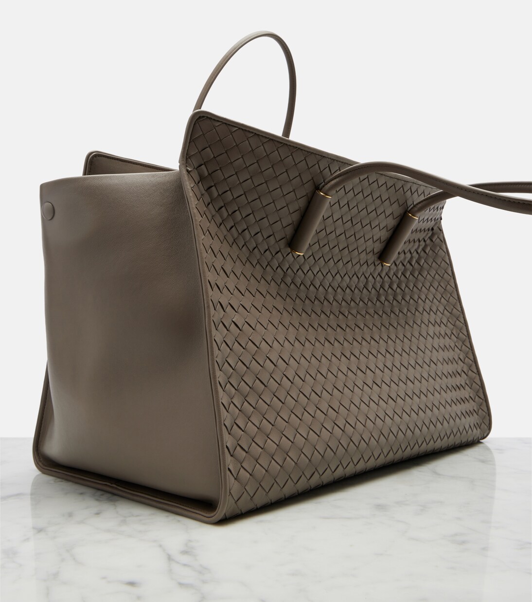 Barbara Medium leather top-handle bag | Bottega Veneta