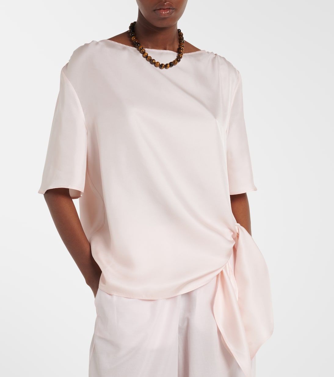 Mano silk satin top | Loulou de Saison