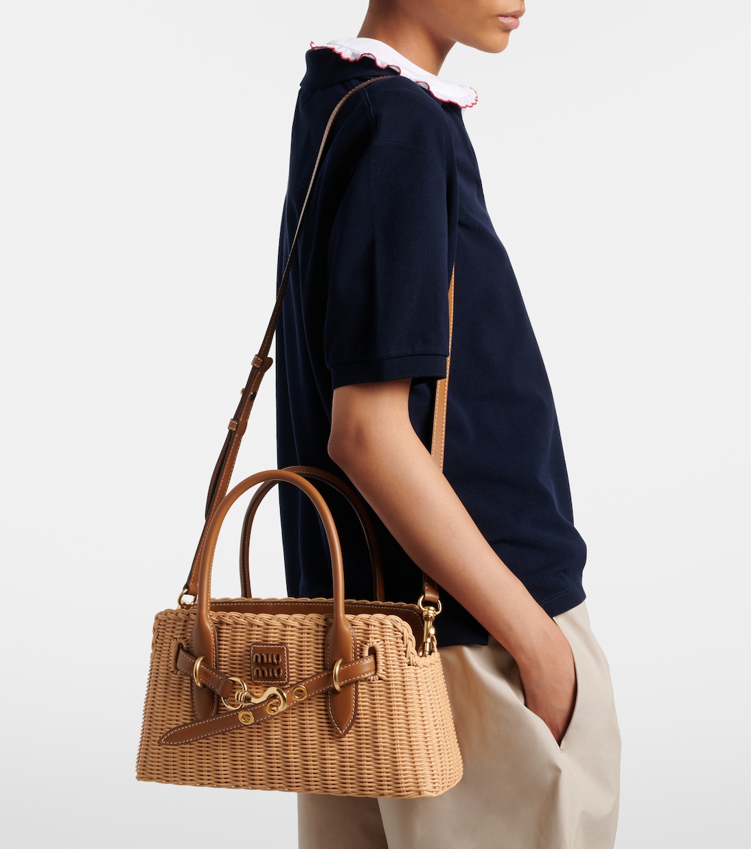 Aventure Tasche aus Raffiabast mit Lederbesatz | Miu Miu