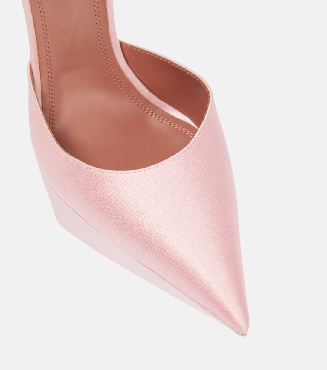 Plateau-Pumps Angelica aus Satin | Amina Muaddi