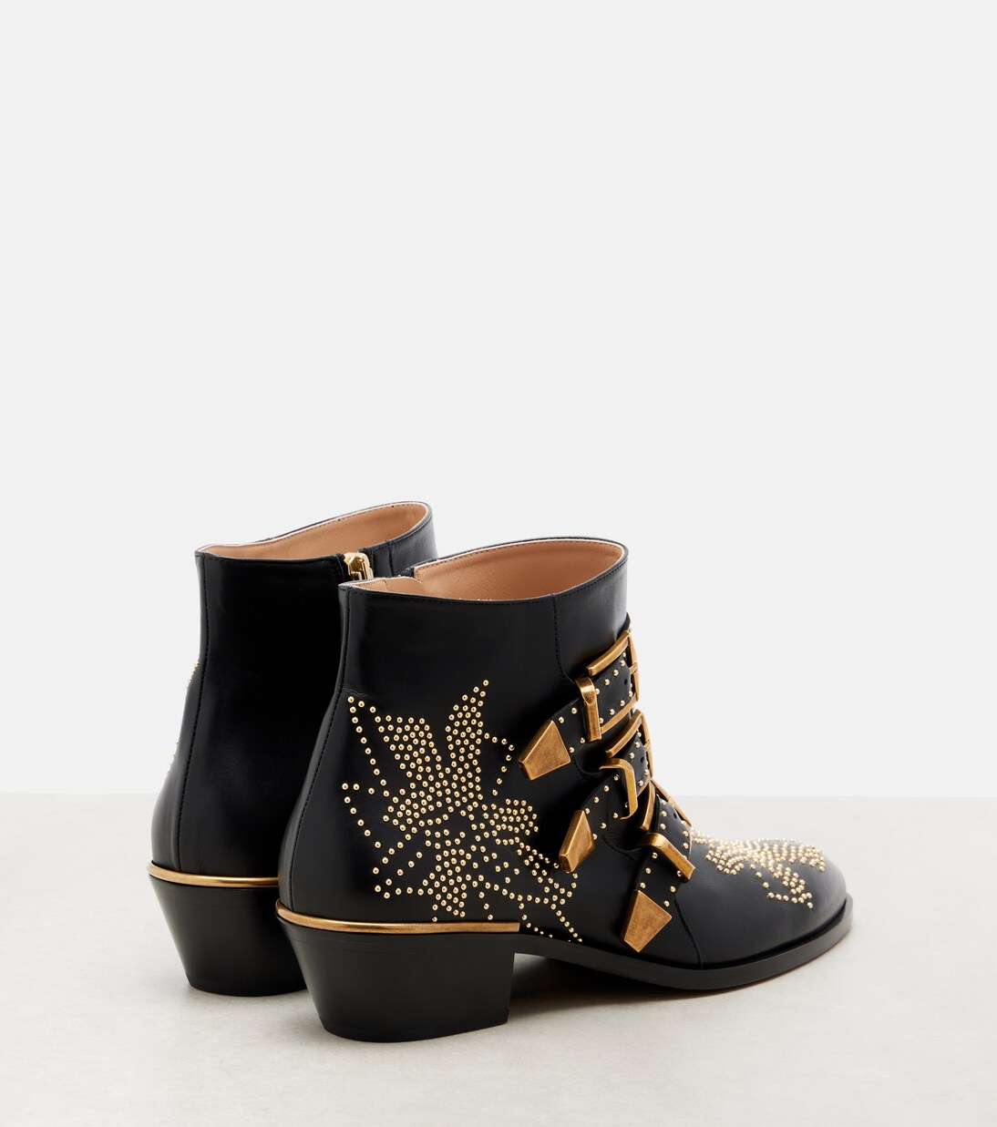 Susanna studded leather ankle boots | Chloé