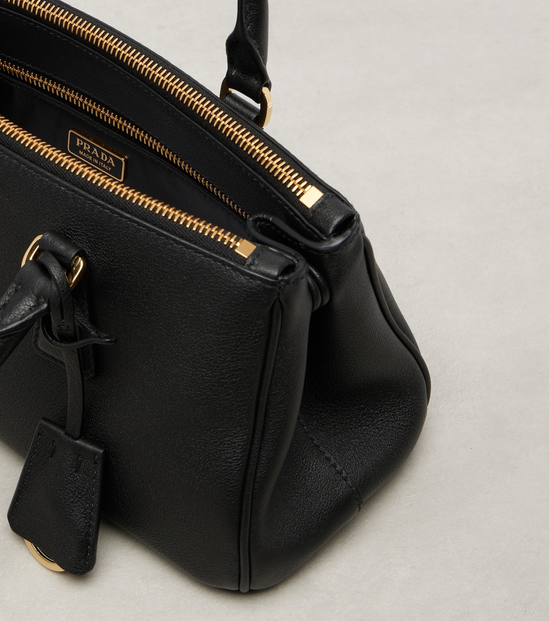 Prada Galleria Medium leather tote bag | Prada