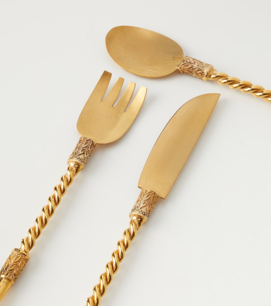 Gold-plated cutlery set | Natalia Criado