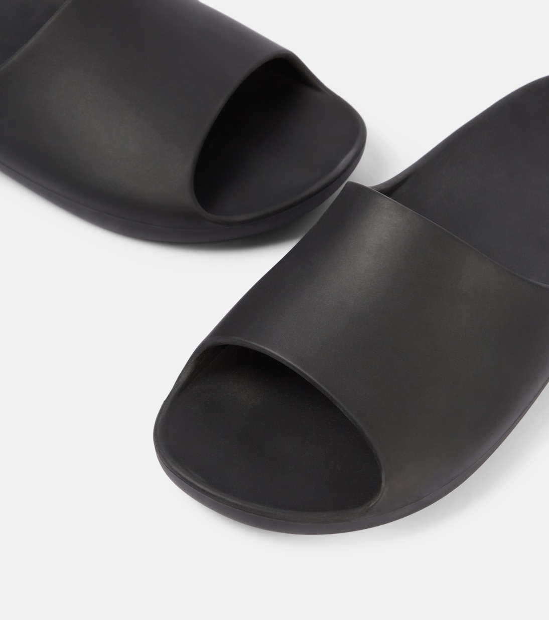 Ama slides | The Row