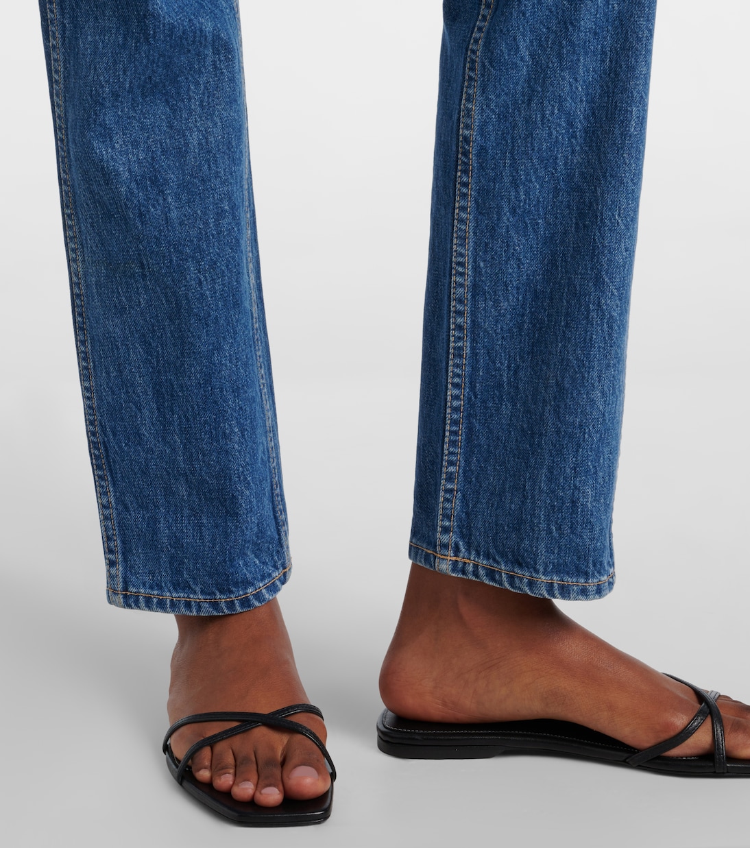 High-Rise Straight Jeans Virginia Slim | Slvrlake