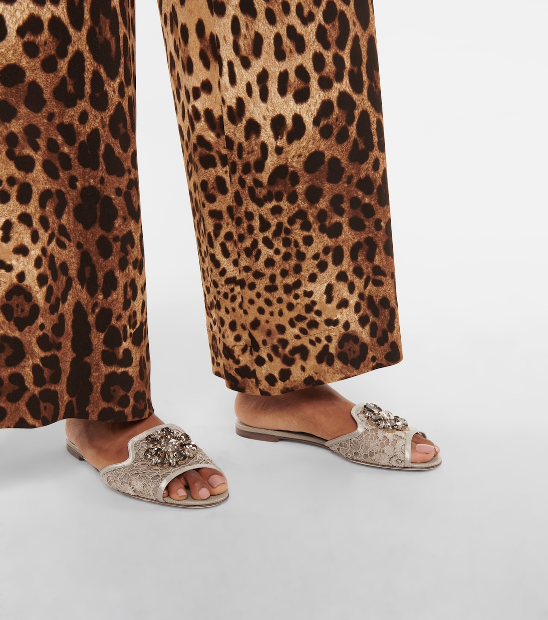 Verzierte Pantoletten Bianca aus Spitze | Dolce&Gabbana