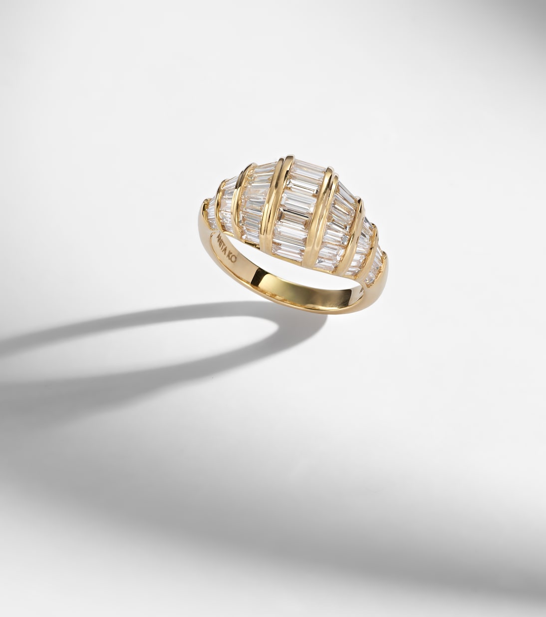 Zoe 18kt gold ring with diamonds | Anita Ko