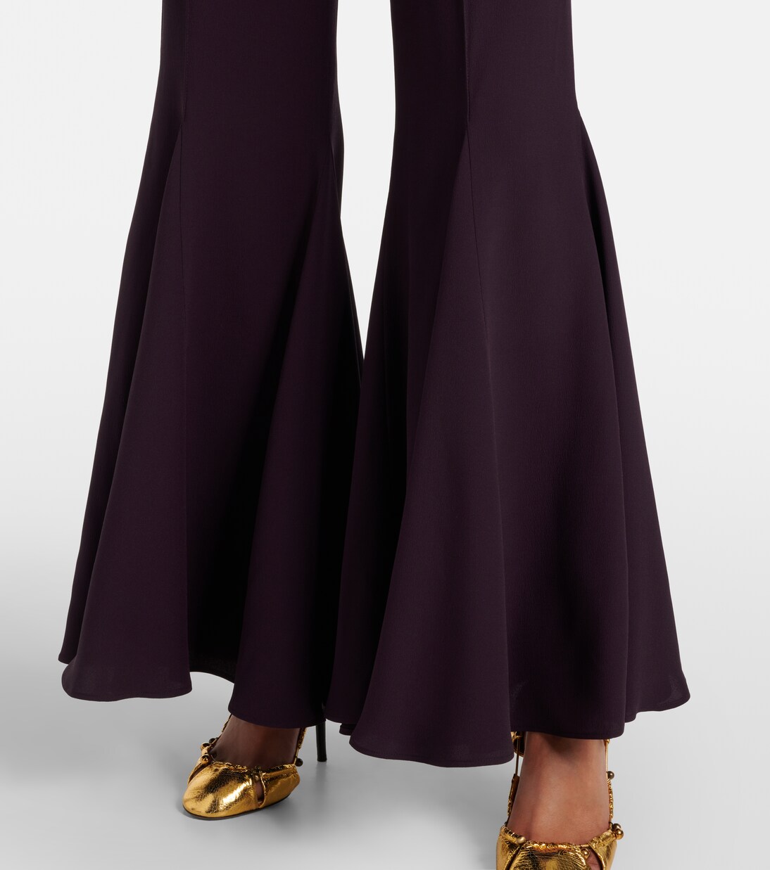 Pantalon évasé raccourci en crêpe de satin | Chloé