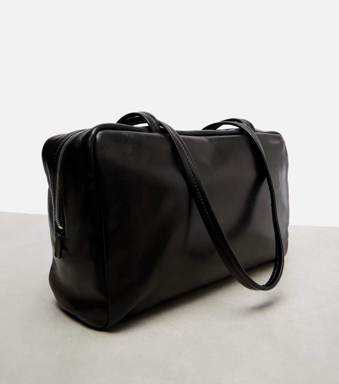 Schultertasche Astra aus Leder | The Row