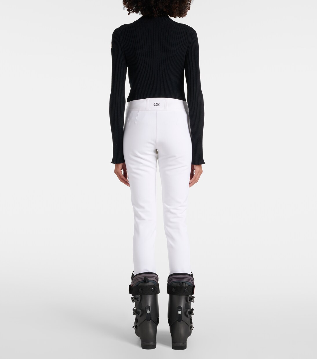 Ski-Steghose Jes | Erin Snow