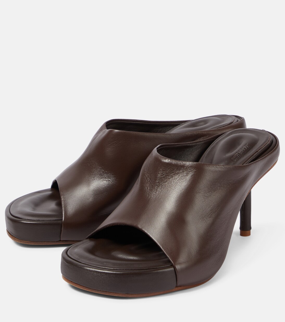 Pantoletten Les Mules Nuvola aus Leder | Jacquemus