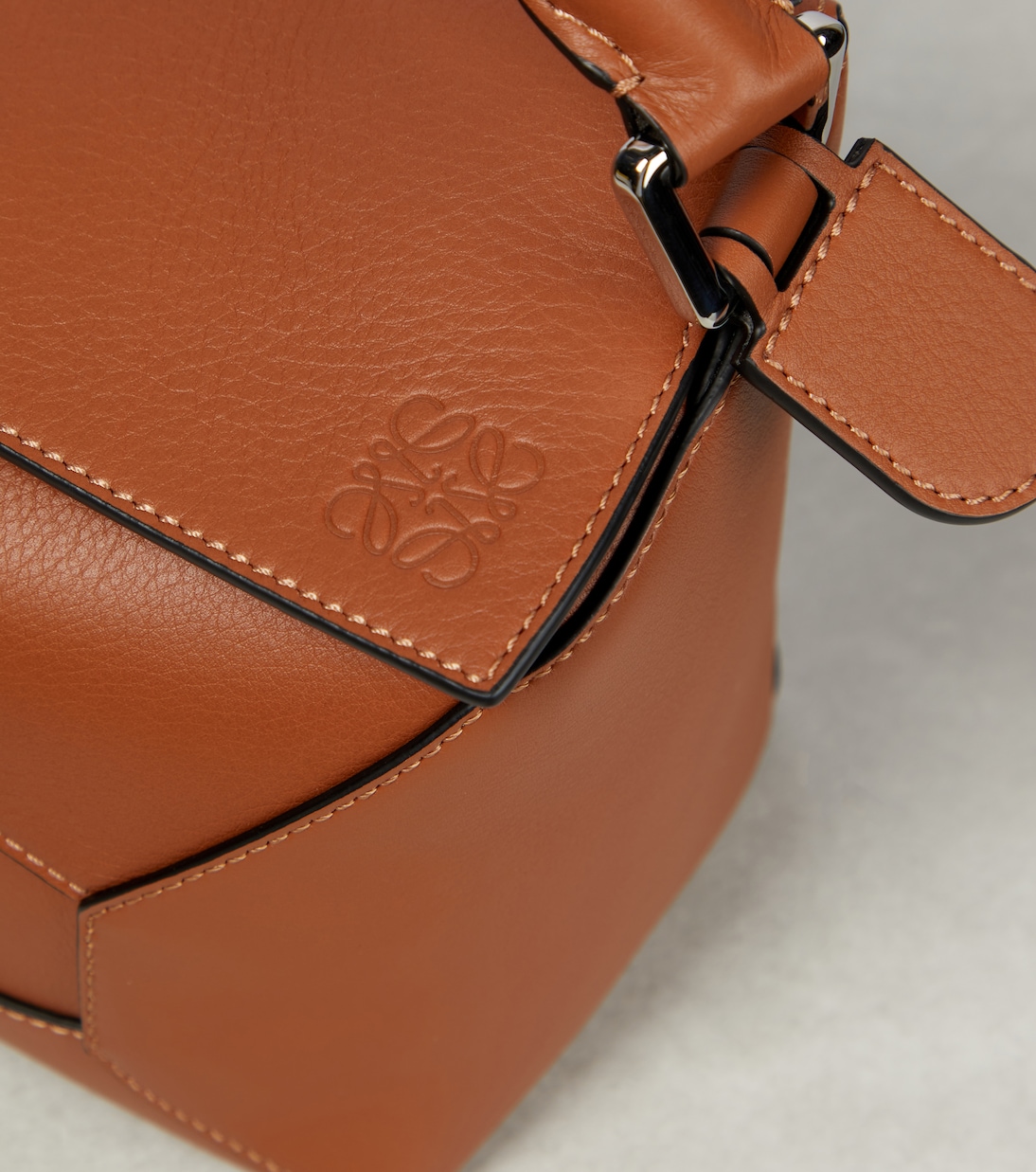 Borsa Puzzle Edge Small in pelle | Loewe