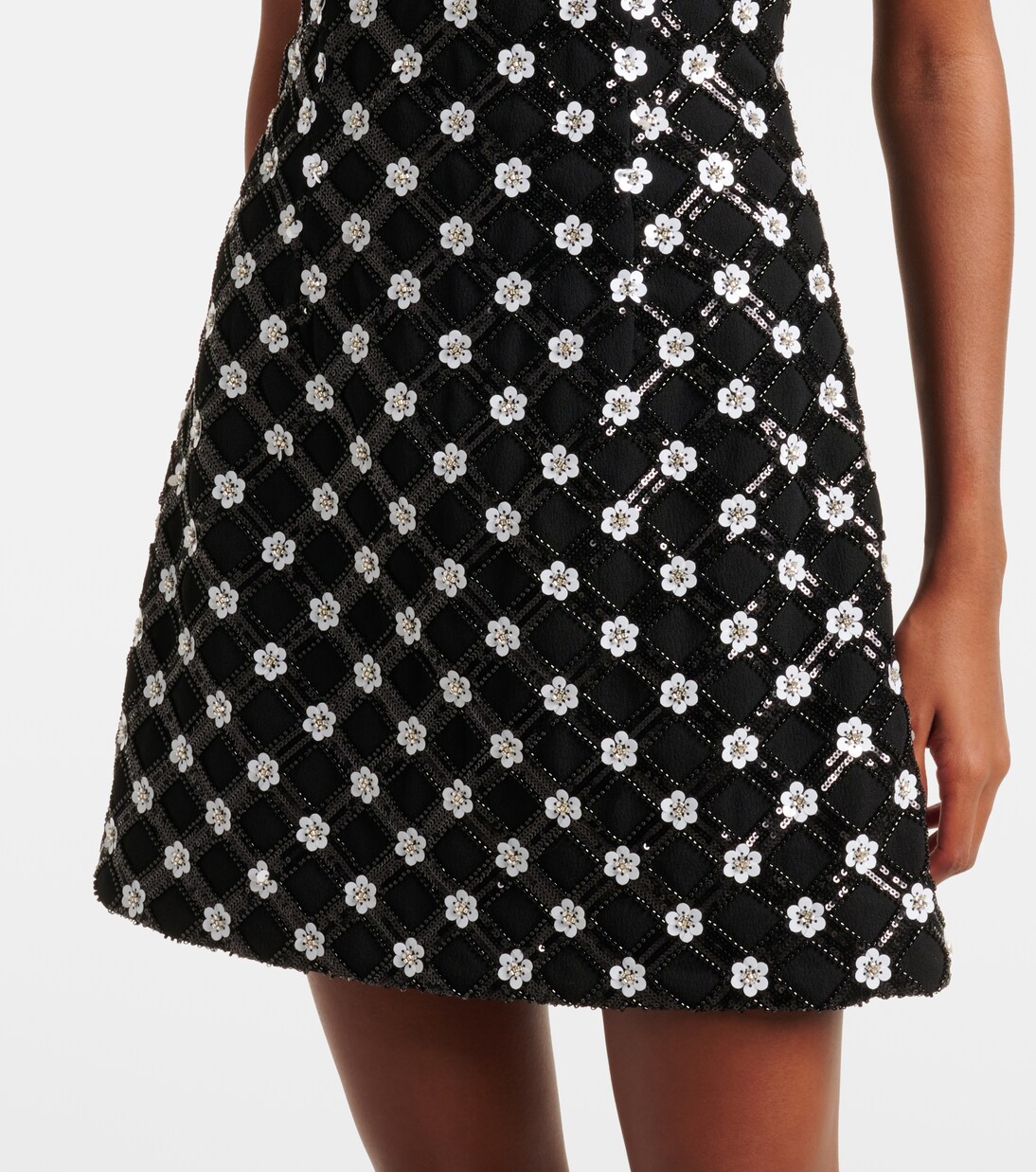 Robe Alvia à ornements | Rebecca Vallance