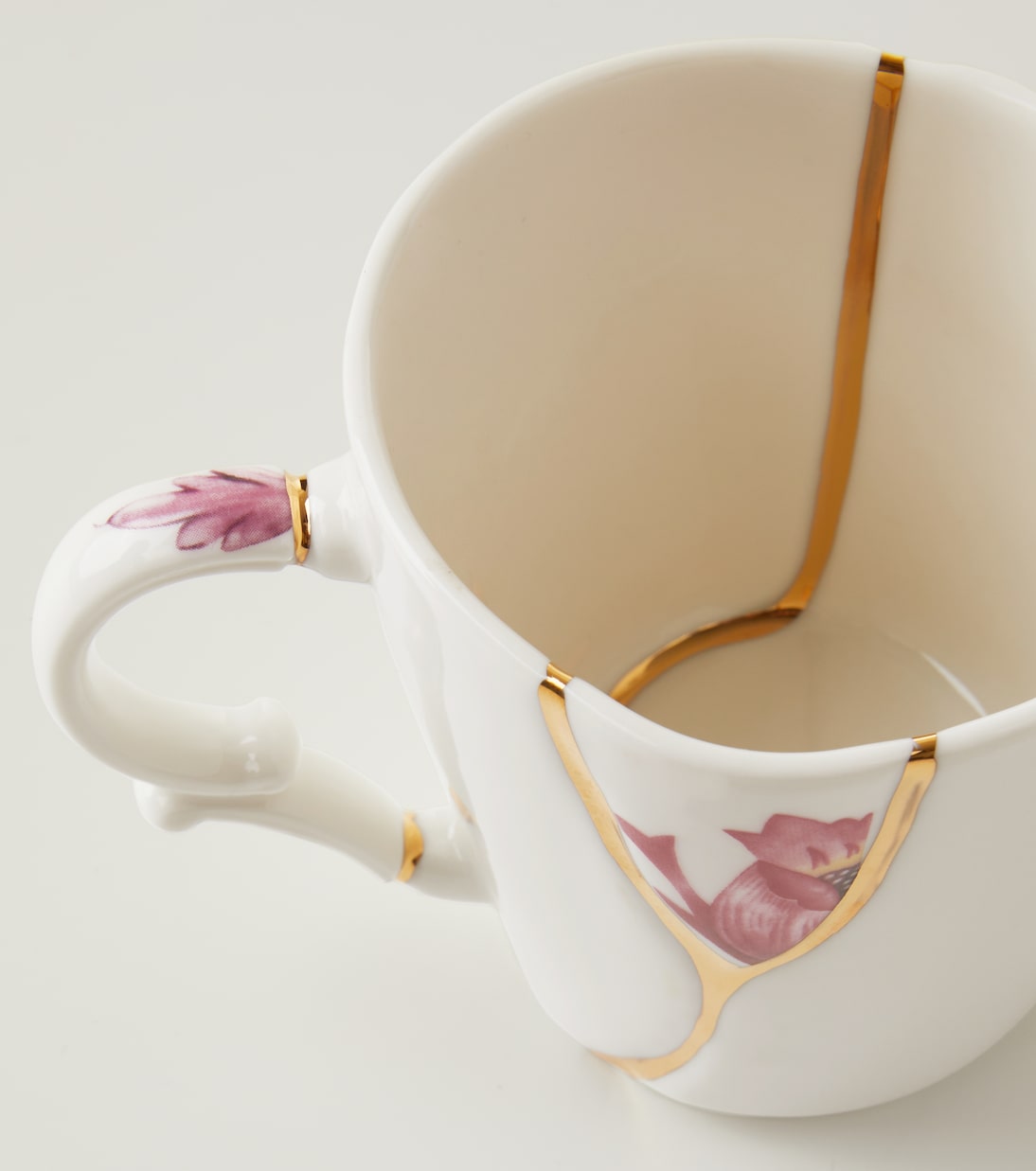 Kintsugi mug by Marcantonio Raimondi Malerba | Seletti