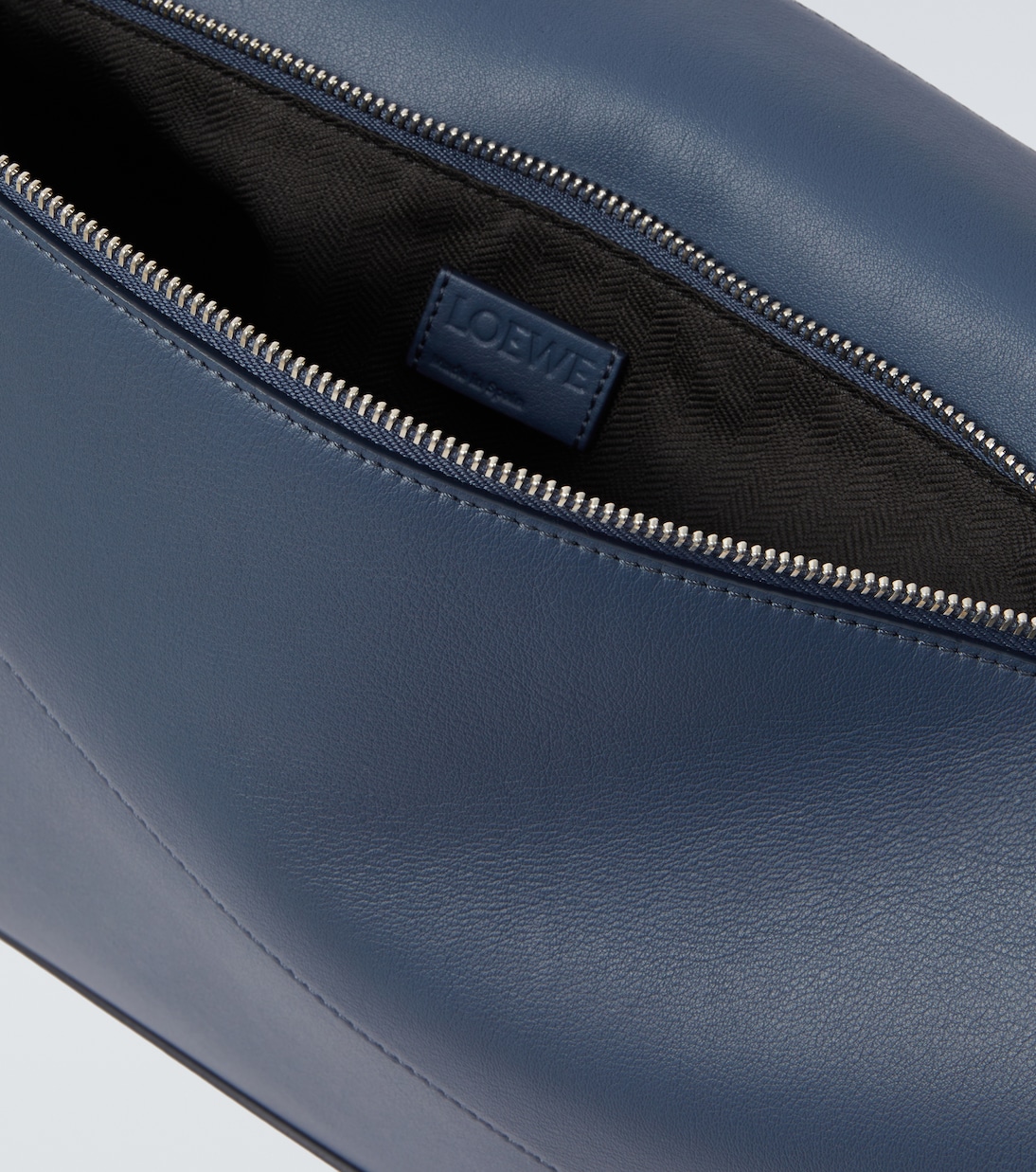 Tote Bag Puzzle Edge Large aus Leder | Loewe