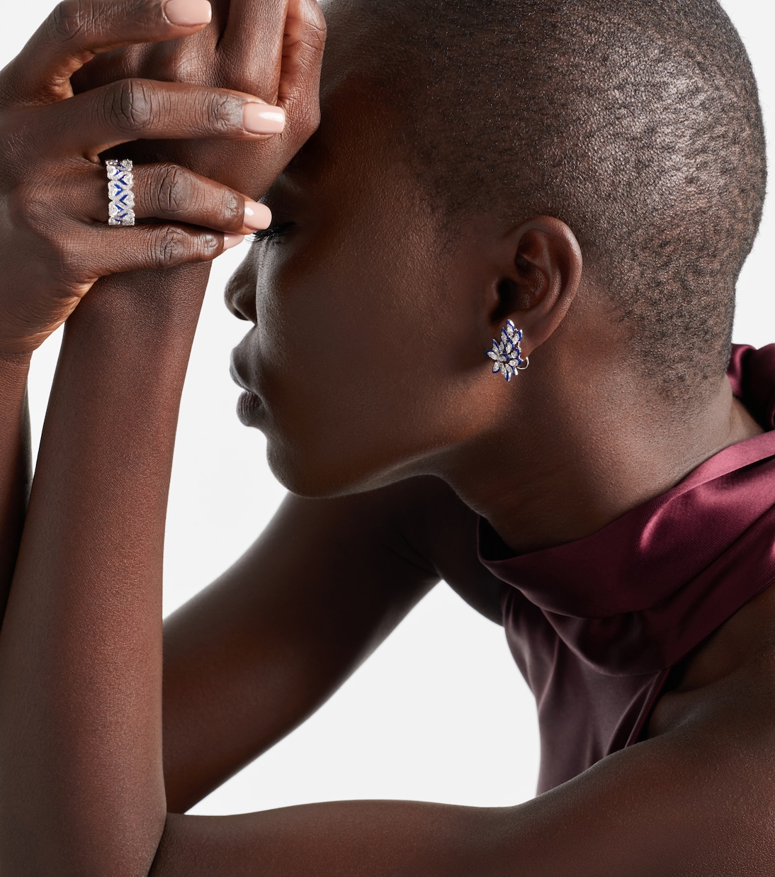 Orecchini Petal in oro bianco 18kt con diamanti | Kamyen