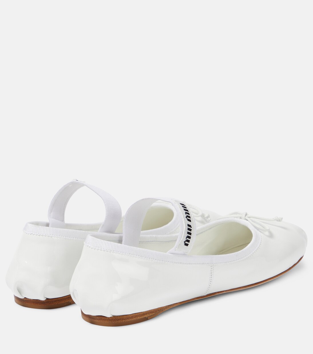Ballerine in vernice con logo | Miu Miu
