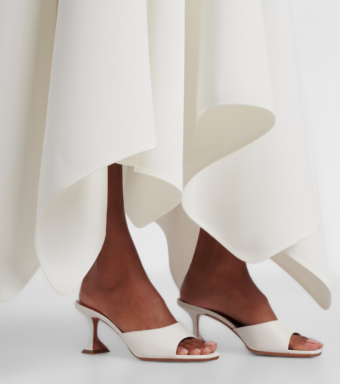 Mules Lupita 70 en cuir | Amina Muaddi