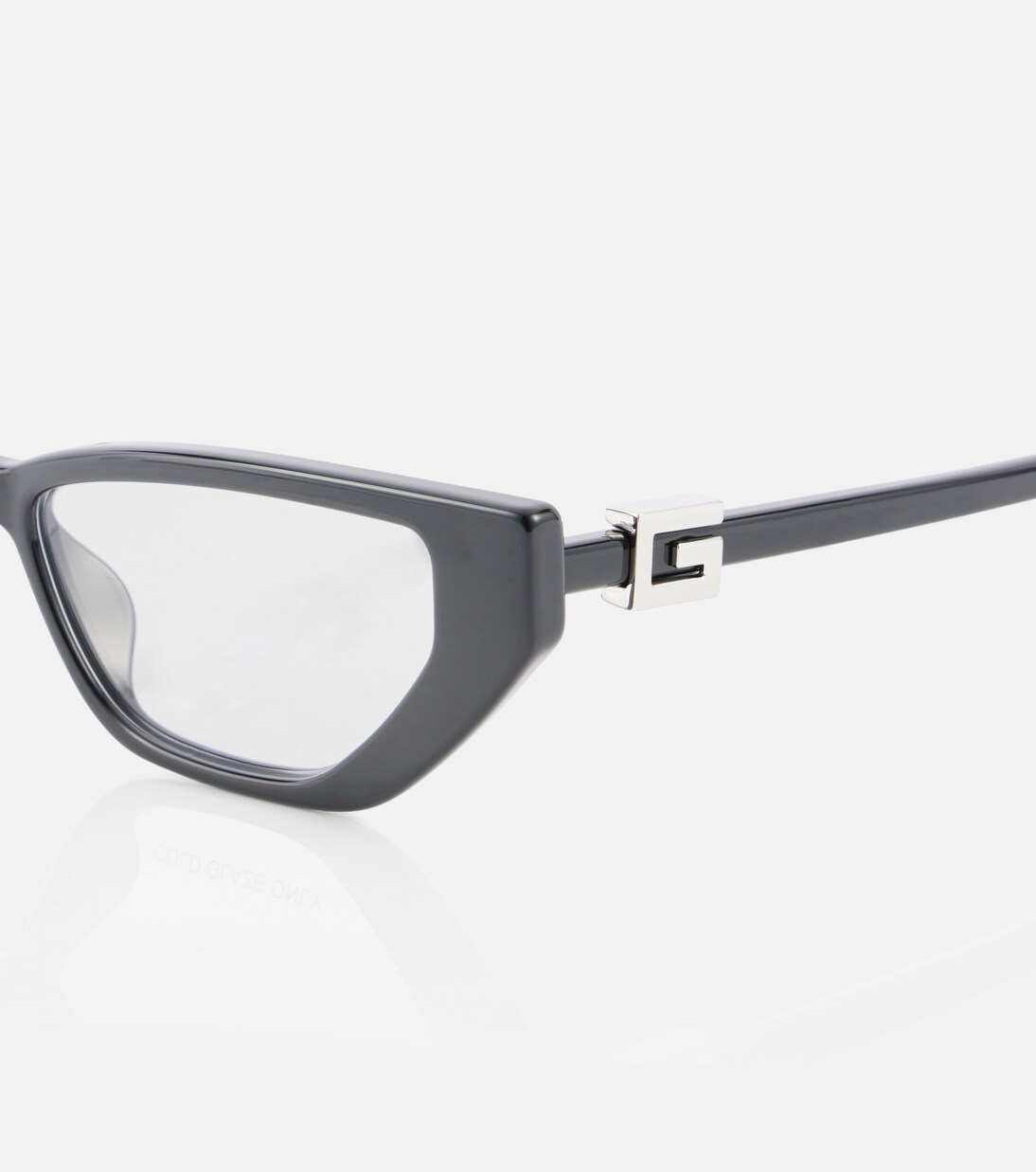 G-String cat-eye glasses | Gucci