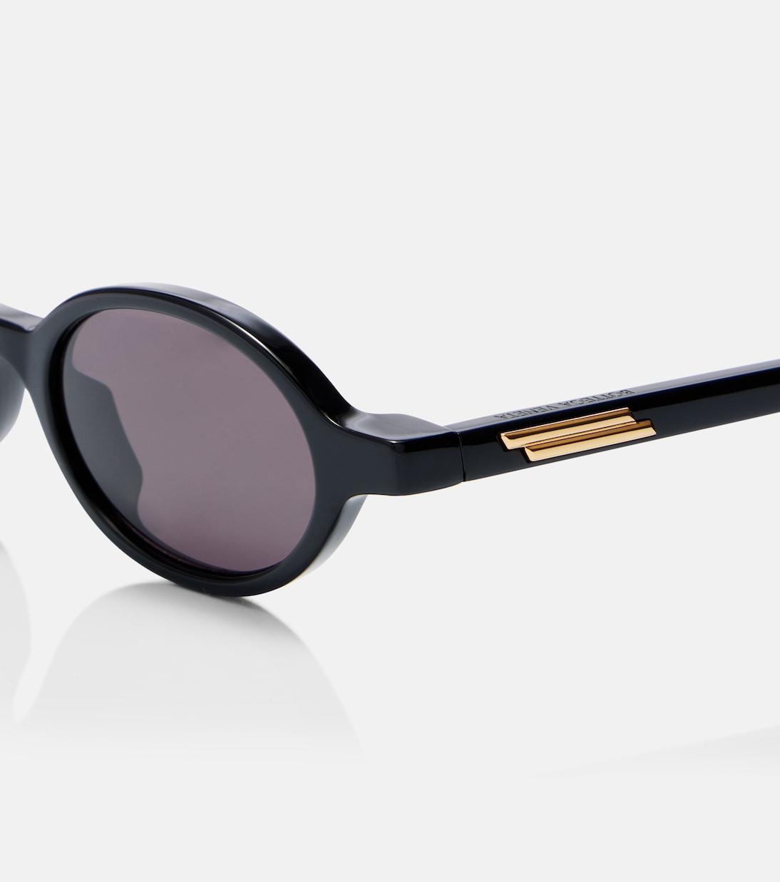 Occhiali da sole ovali Classic | Bottega Veneta