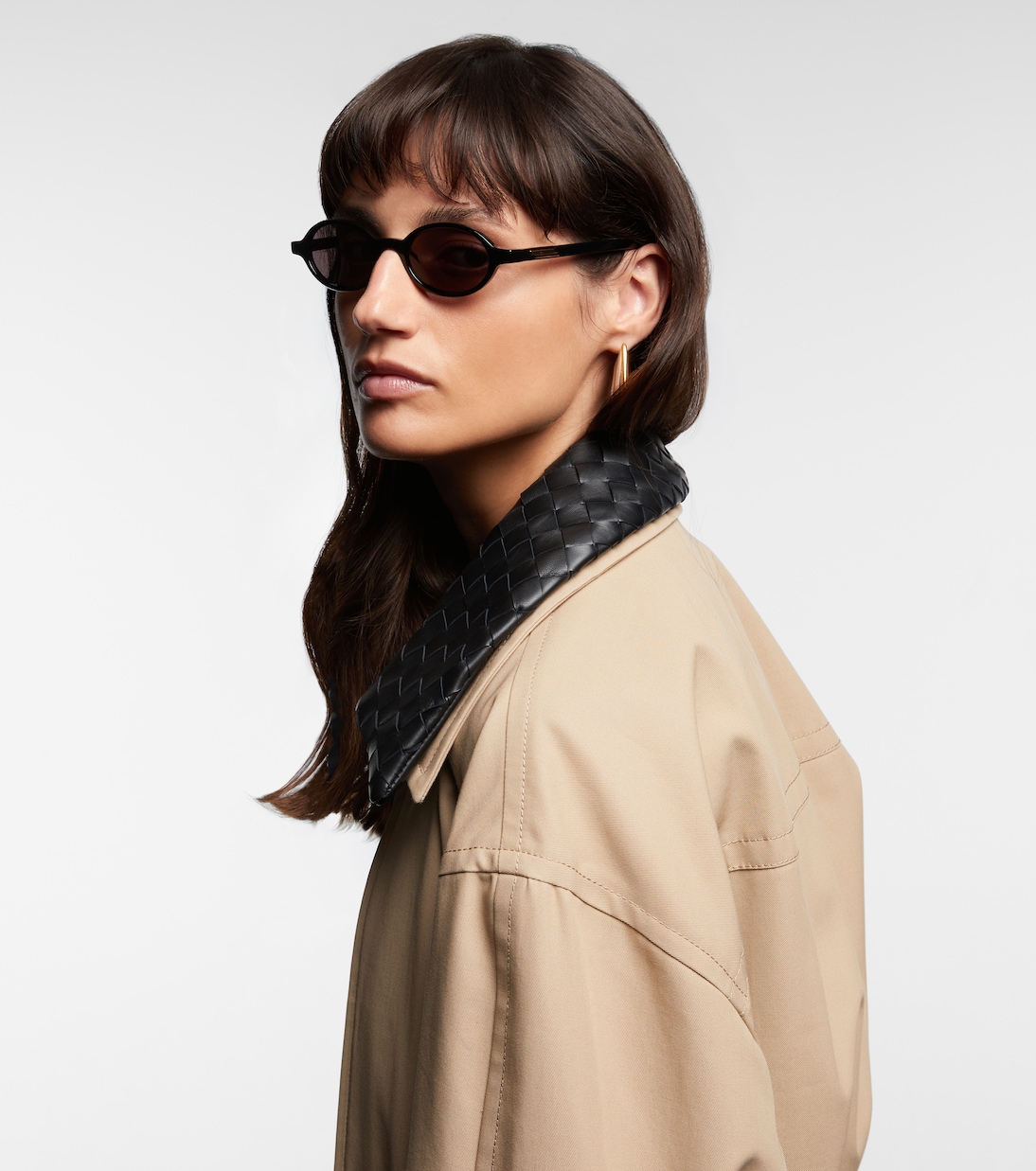 Occhiali da sole ovali Classic | Bottega Veneta