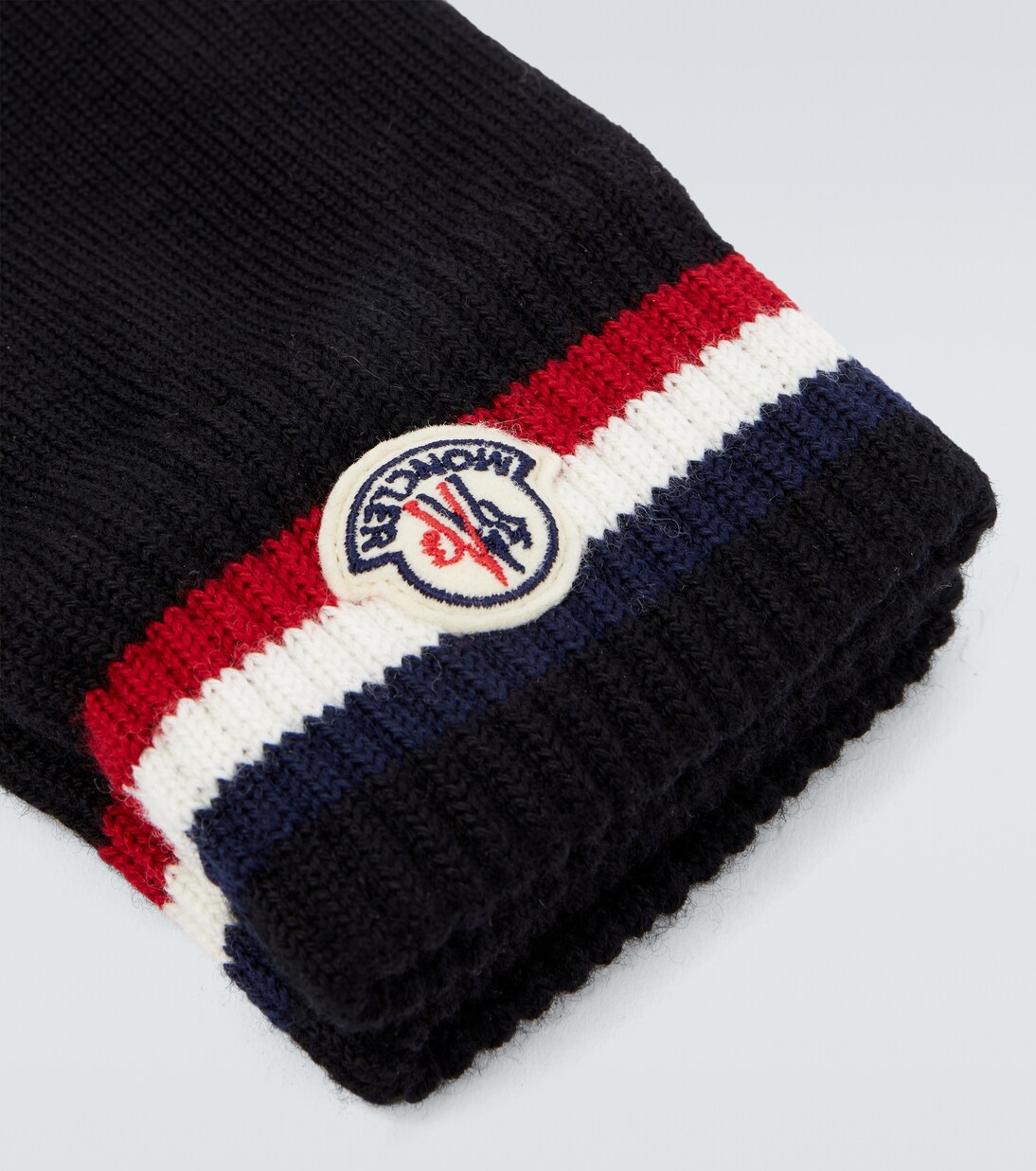 Logo virgin wool gloves | Moncler