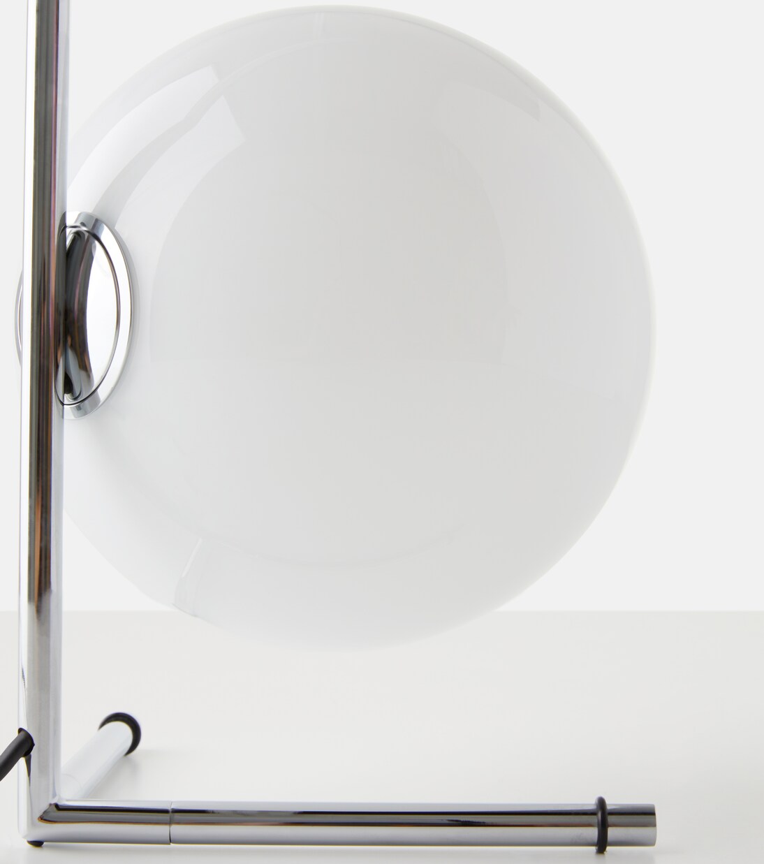 IC Lights T1 Low table lamp by Michael Anastassiades, EU plug | Flos