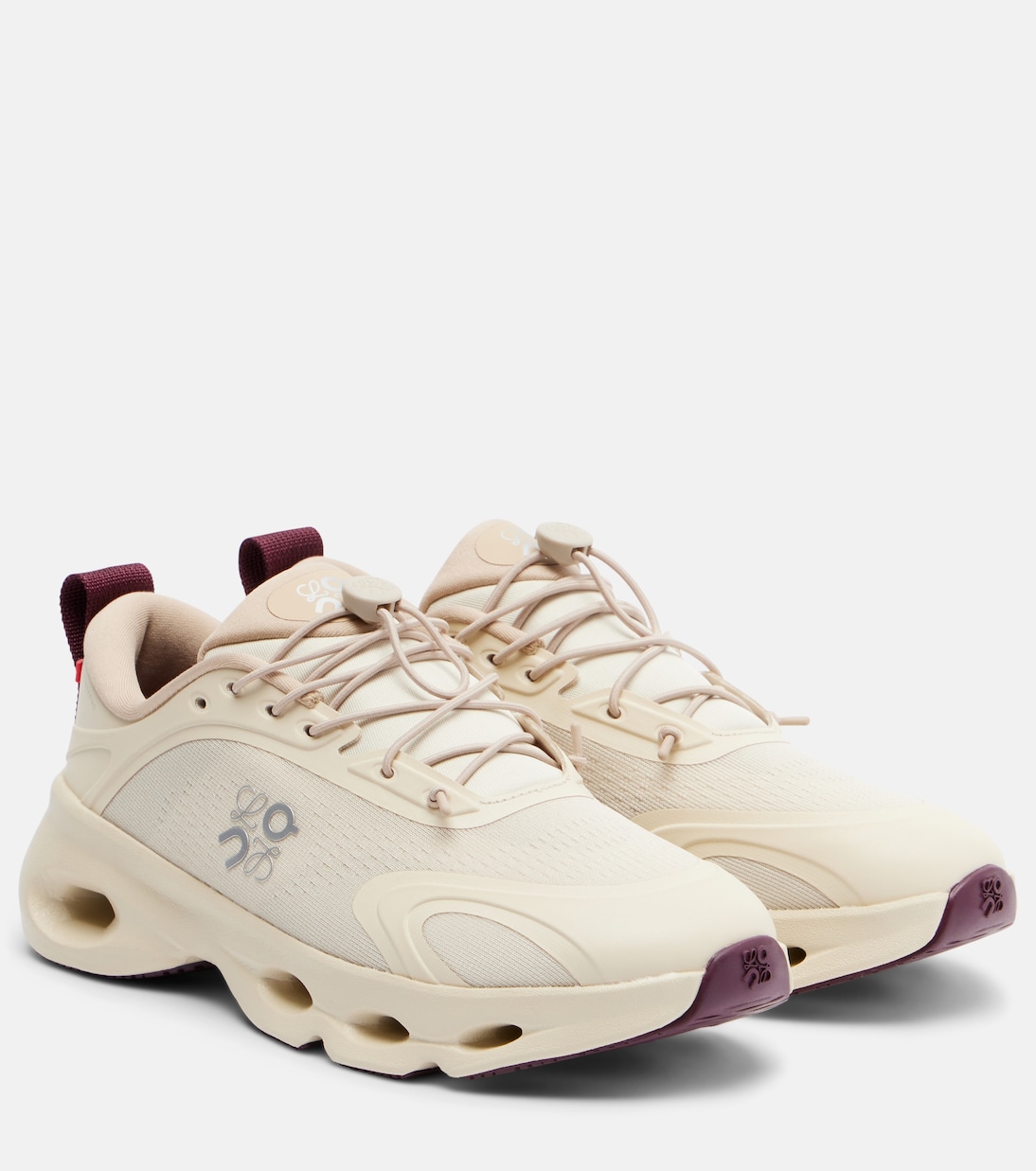 x On Cloudsolo跑鞋 | Loewe
