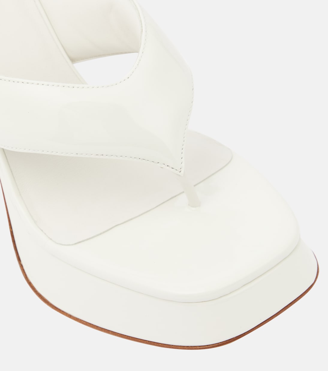 Plateausandalen aus Lackleder | Gia Borghini