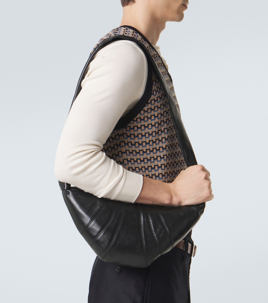 Croissant Small leather shoulder bag | Lemaire