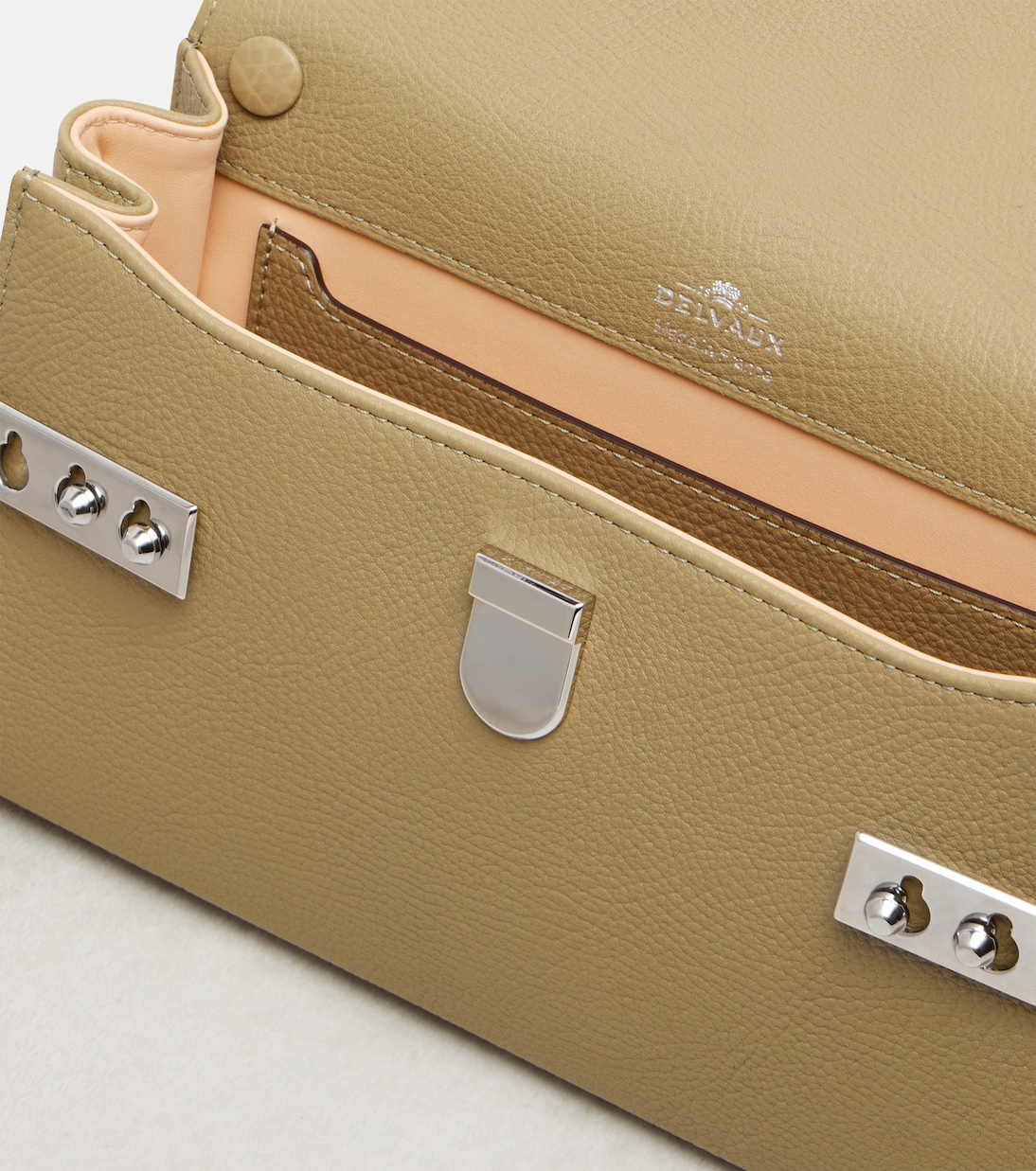 Schultertasche Tempête City Small aus Leder | Delvaux