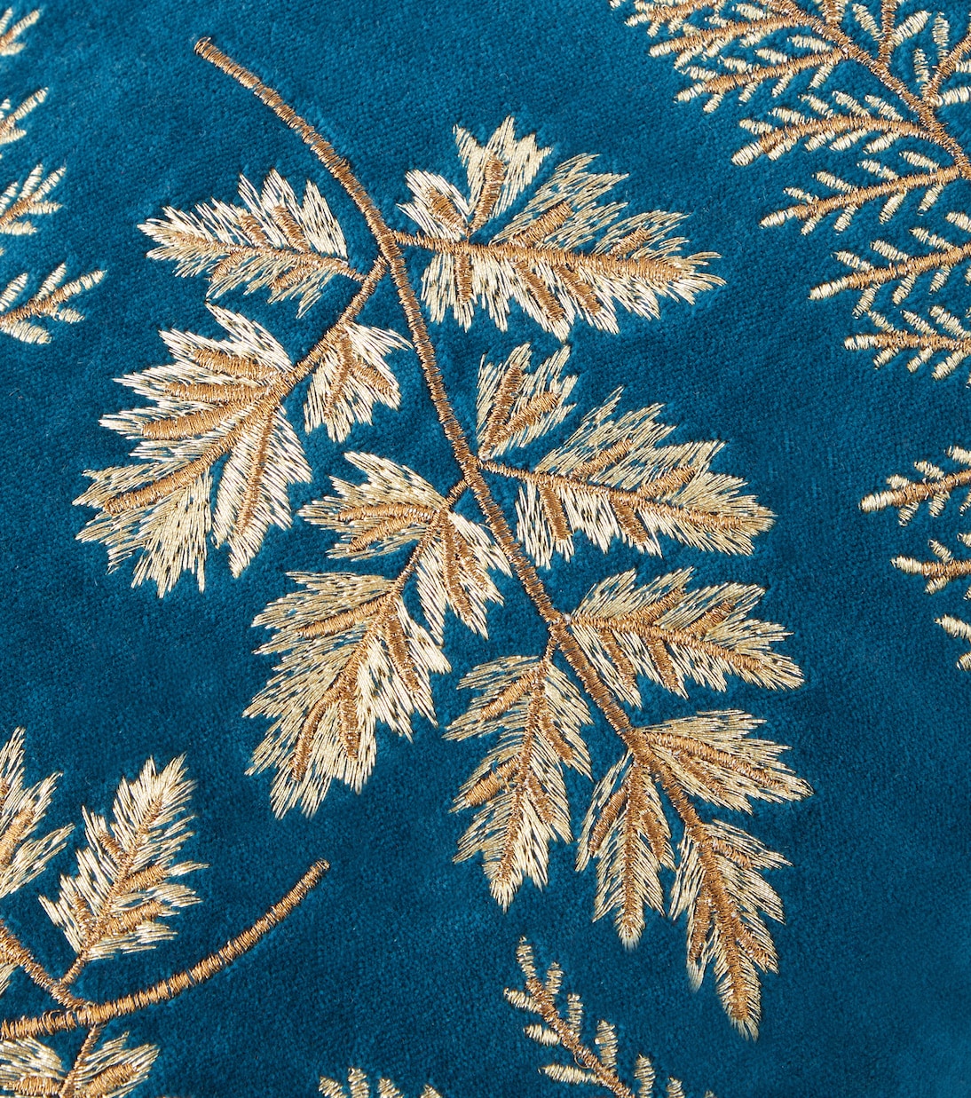 Embroidered cotton velvet cushion | Les-Ottomans