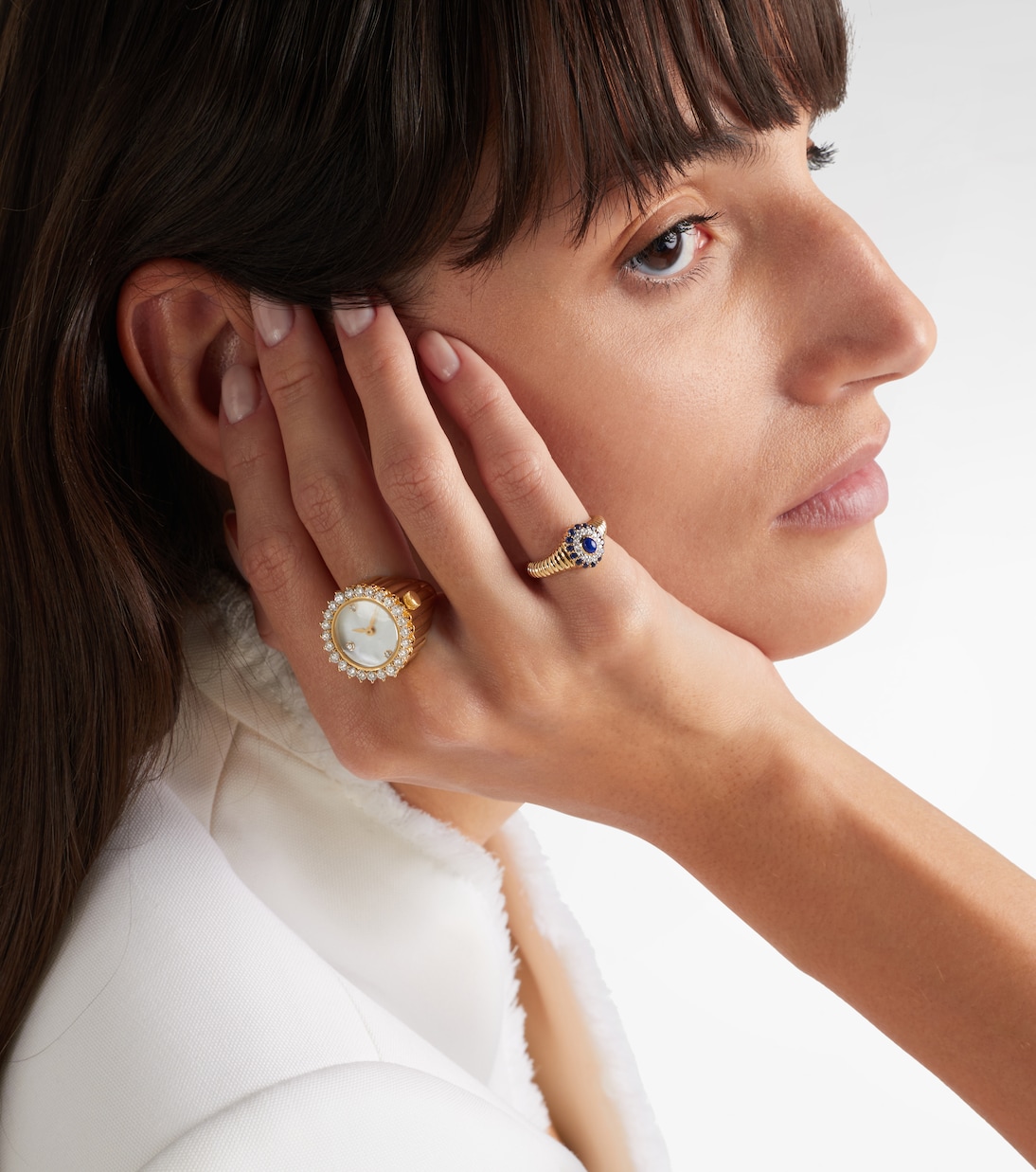 L'Horloge 18kt gold and mother-of-pearl ring with diamonds | Yvonne Léon