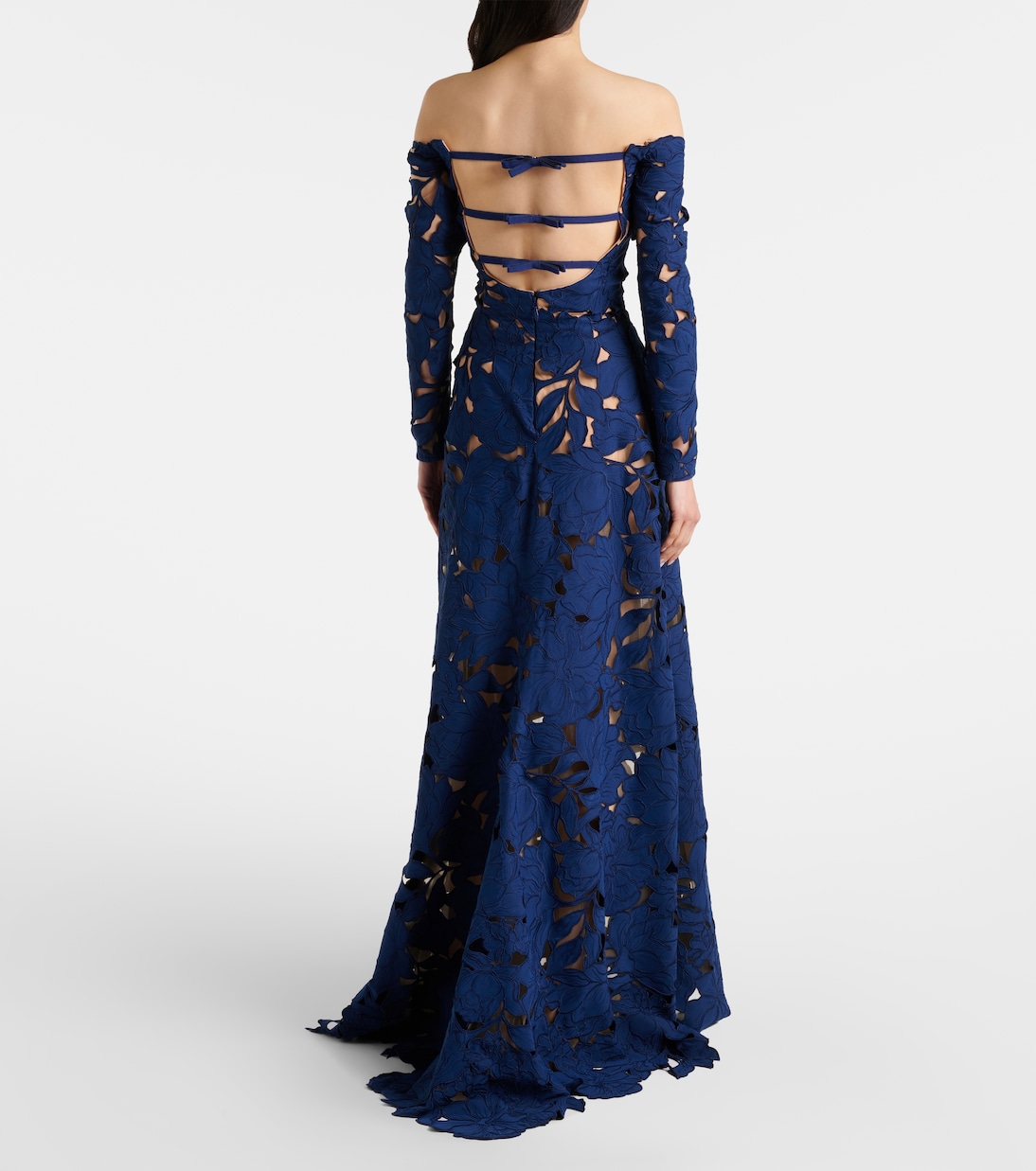 Off-shoulder guipure lace gown | Costarellos
