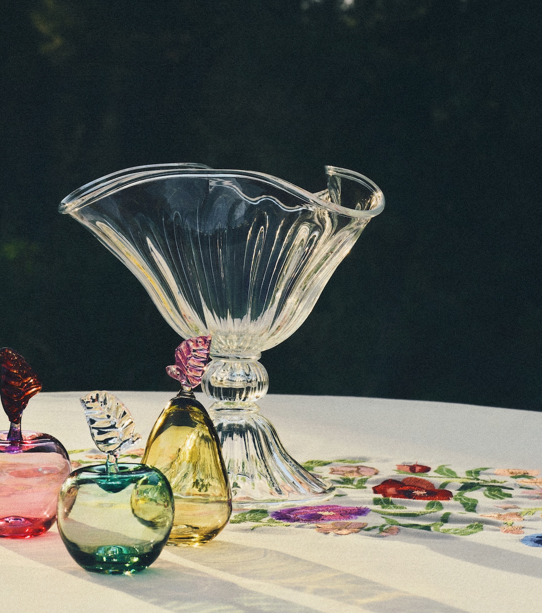 Blixen Large glass vase | Akua Objects