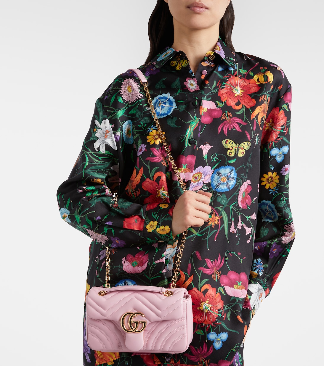 GG Marmont Small leather shoulder bag | Gucci
