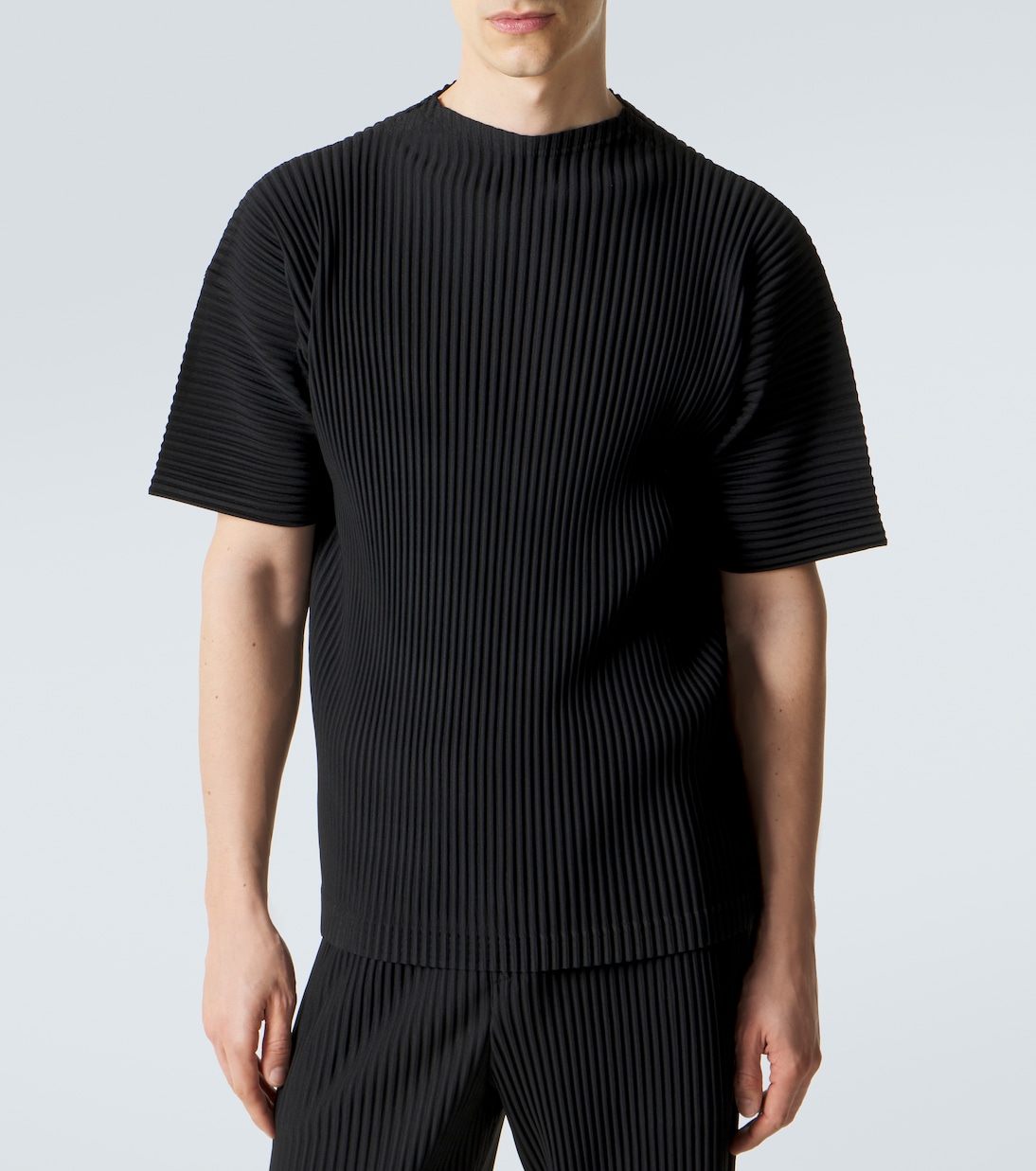 T-Shirt Monthly Colors: March | Homme Plissé Issey Miyake