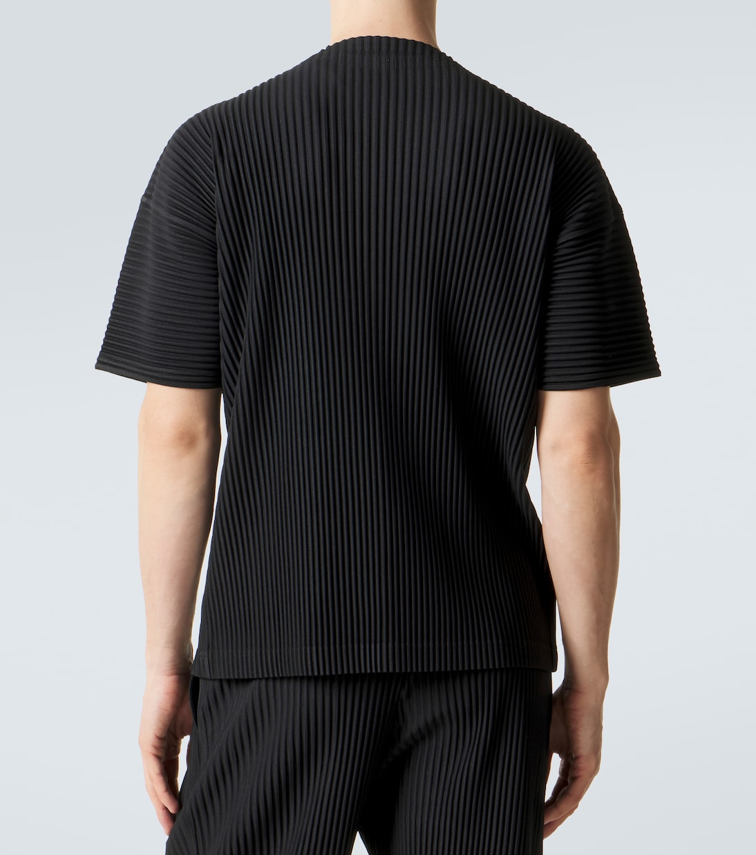 T-Shirt Monthly Colors: March | Homme Plissé Issey Miyake