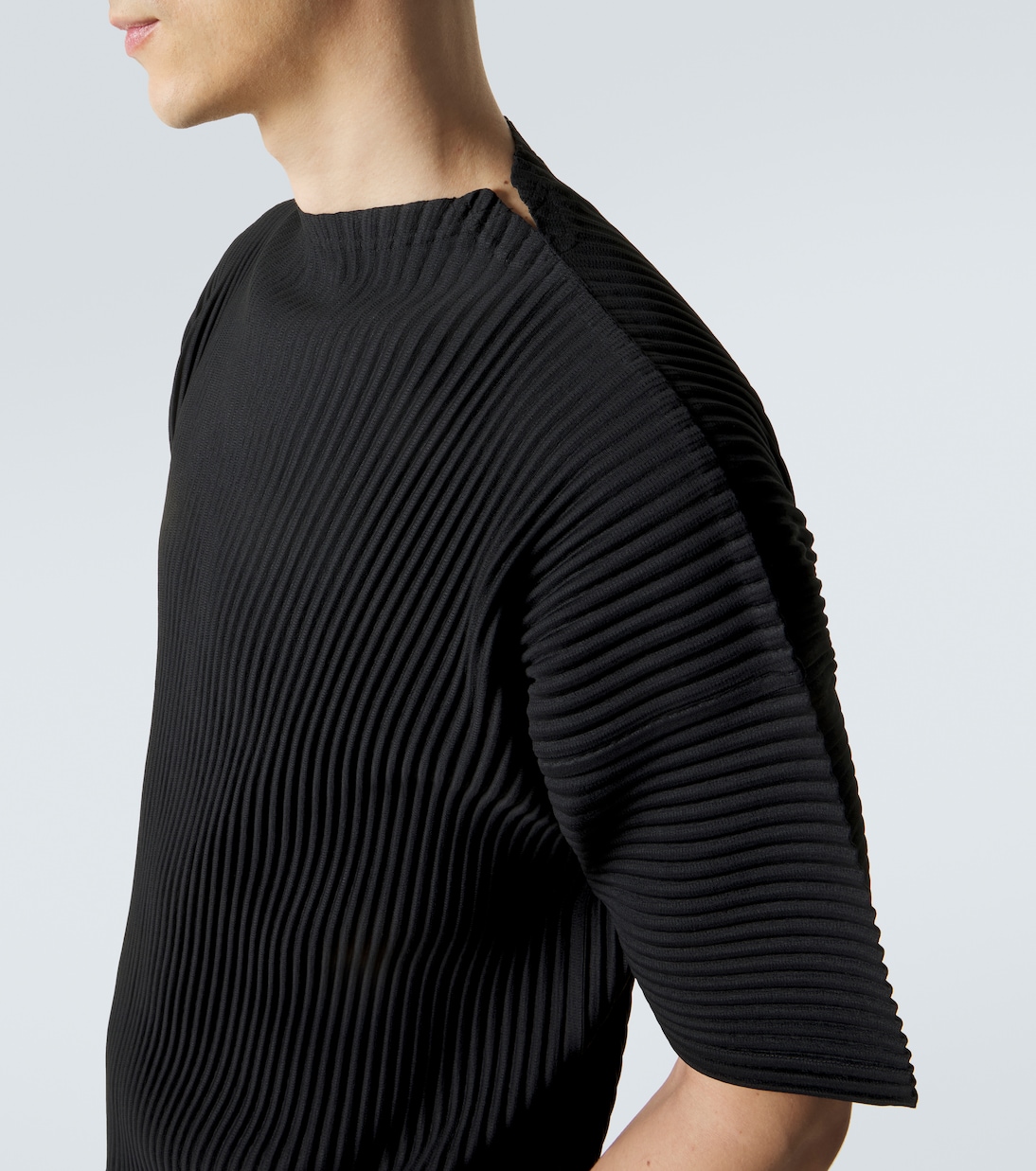 T-Shirt Monthly Colors: March | Homme Plissé Issey Miyake