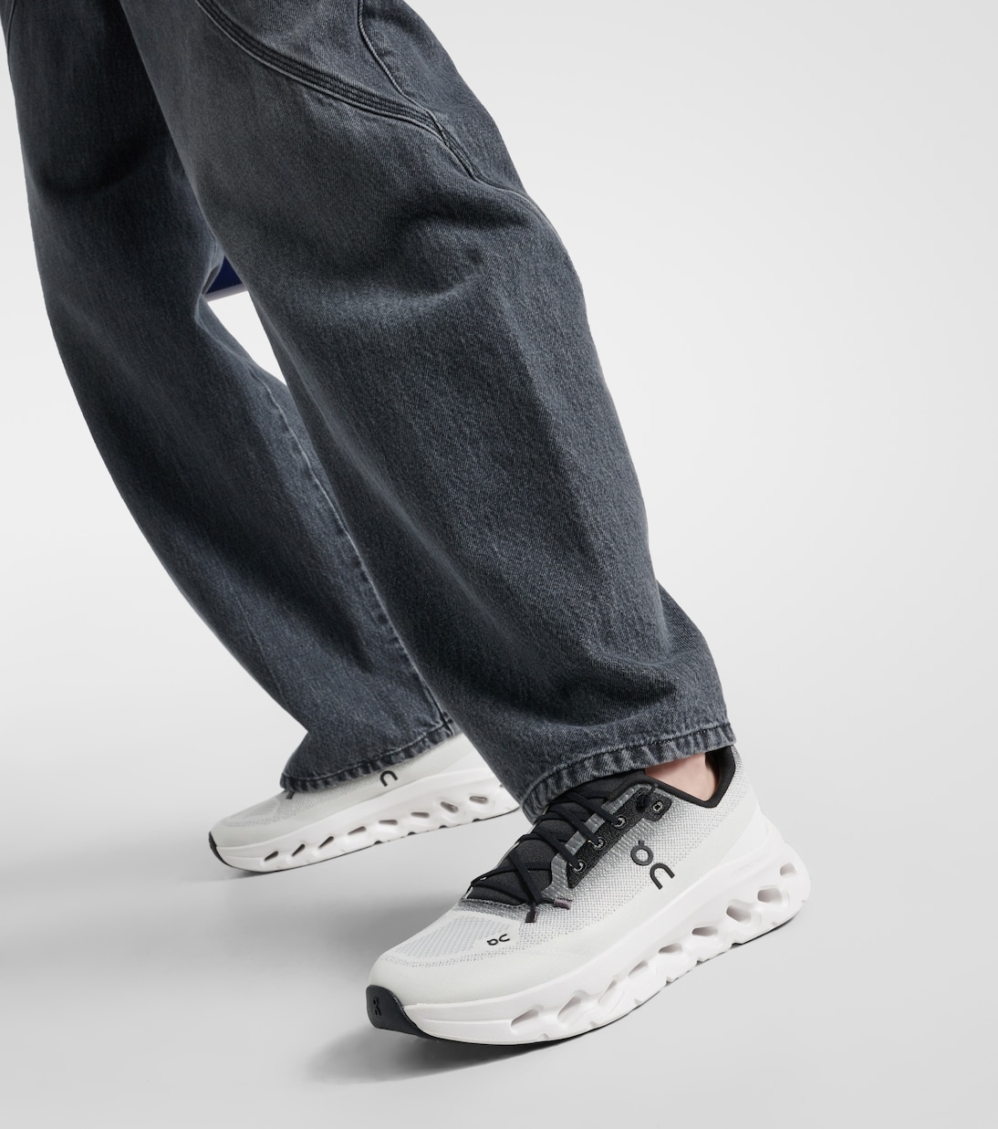 Cloudtilt mesh sneakers | On