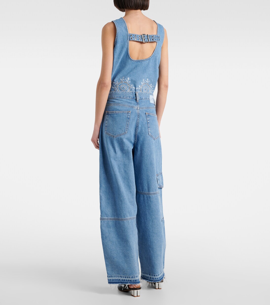 Jean barrel à broderies anglaises | Ganni