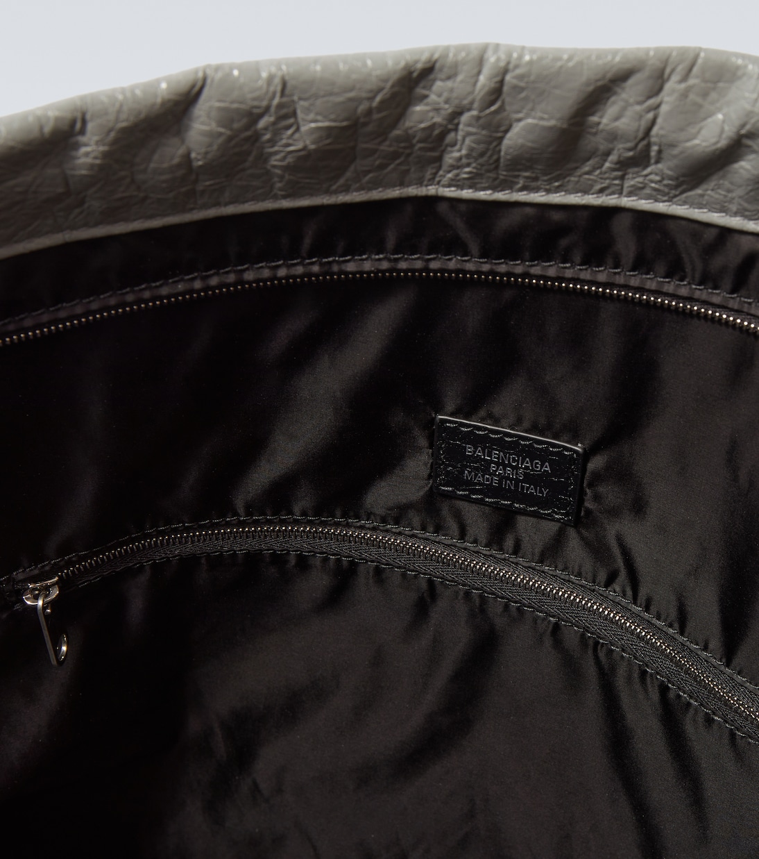 Leather shoulder bag | Balenciaga