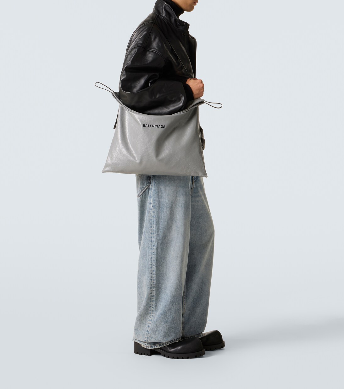 Leather shoulder bag | Balenciaga